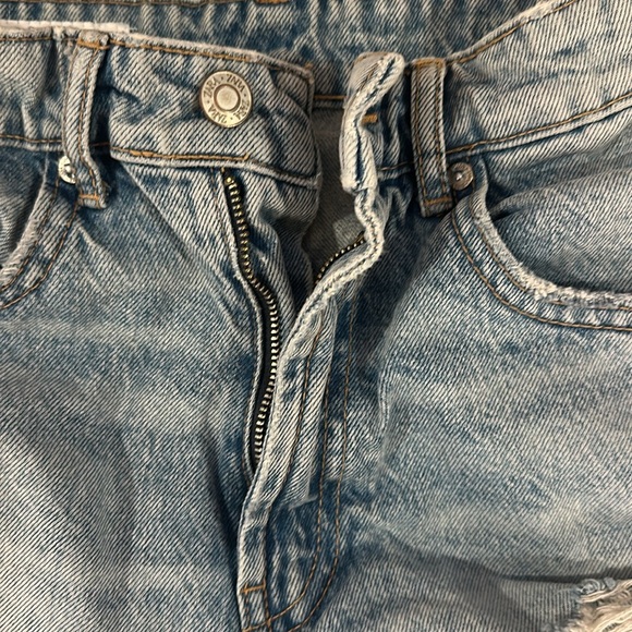 Zara Light Blue Distressed Jean Shorts - Picture 4 of 4